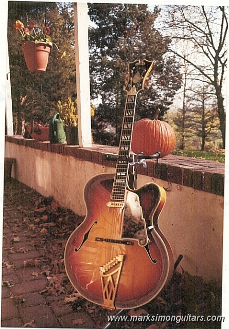 d'aquisto1fullfrbig.jpg - 1965 D'Aquisto #1001. The first guitar to bear his name after John D'Angelico's death. Only the sides were bent by D'Angelico.